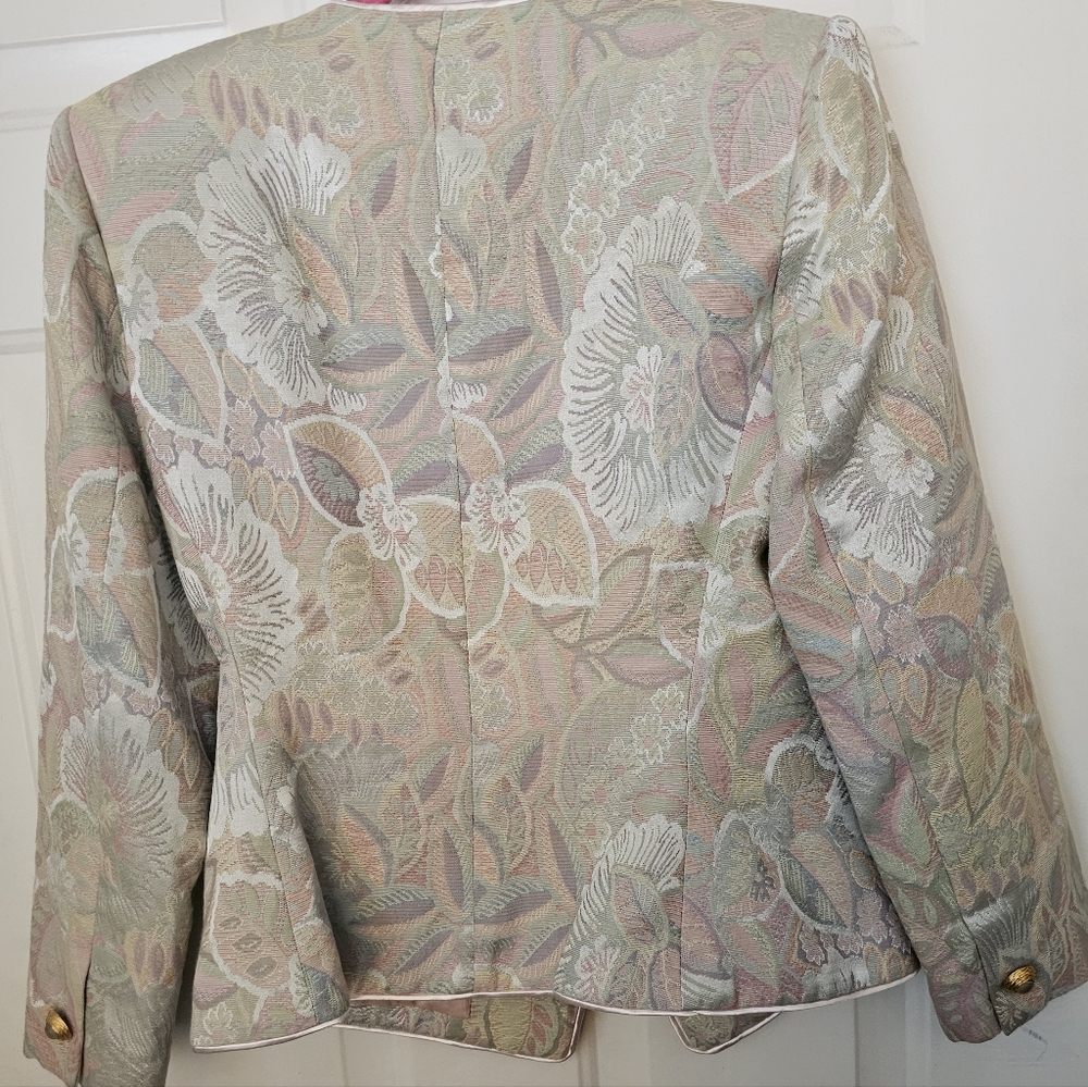 Albert Nipon Floral Jacket - image 2